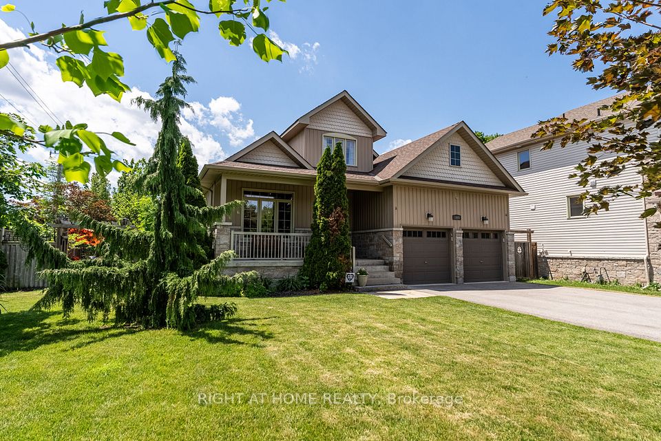 1660 Moyer Avenue, Innisfil, ON L9S 1S8 at 1660 Moyer Avenue, Innisfil, ON L9S 1S8, Innisfil, ON, L9S 1S8