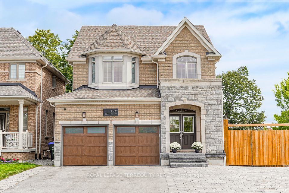 2162 Dawson Crescent, Innisfil, ON L9S 0H1 at 2162 Dawson Crescent, Innisfil, ON L9S 0H1, Innisfil, ON, L9S 0H1
