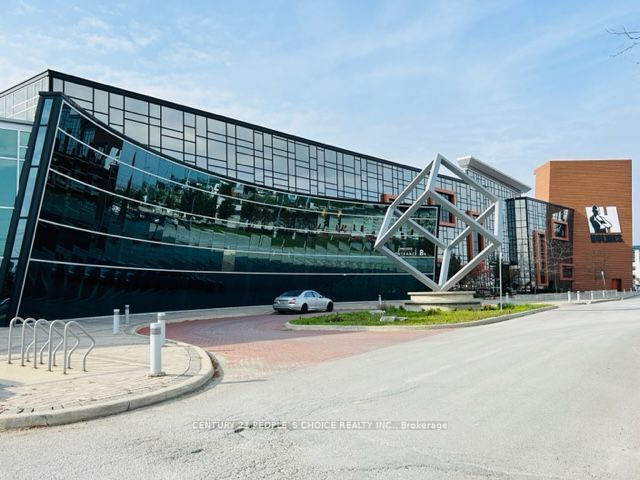 7250 Keele Street 40, Vaughan, ON L4K 1Z8