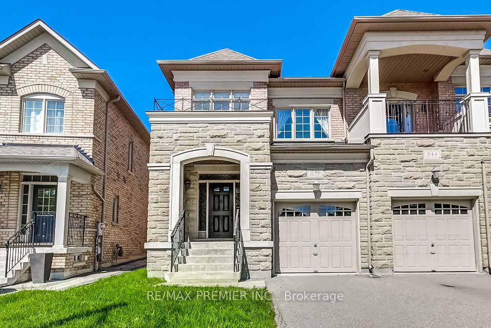 Semi-Detached  at 246 Hansard Drive, Vaughan, ON L4H 0W1, Vaughan