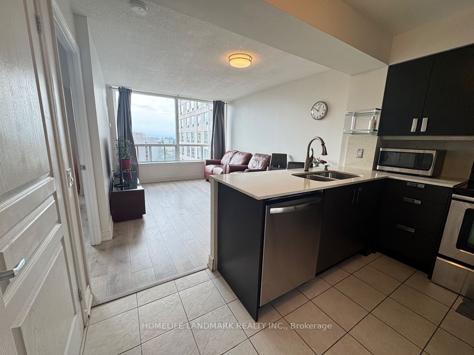 Condo Apartment at 9015 Leslie Street 1019, Richmond Hill, ON L4B 4J8, Richmond Hill
