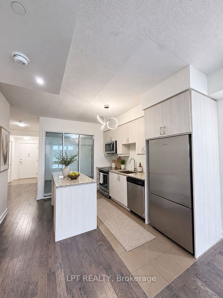 Condo Apartment at 9191 SW Yonge Street 613, Richmond Hill, ON L4C 1E2, Richmond Hill