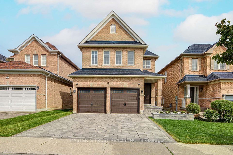 Detached at 15 Mirando Street, Richmond Hill, ON L4S 2W8, Richmond Hill