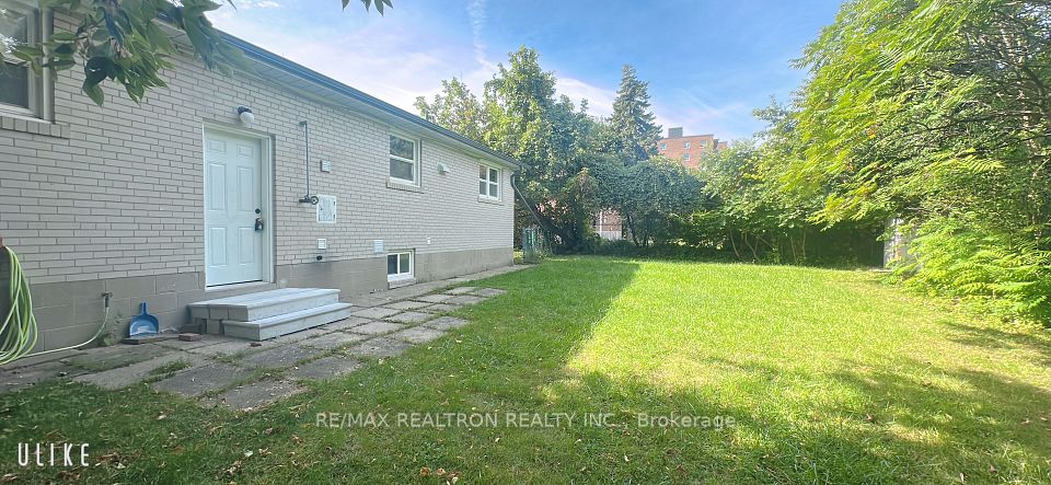 Detached at 34 Clark Avenue Basement, Markham, ON L3T 1S5, Markham