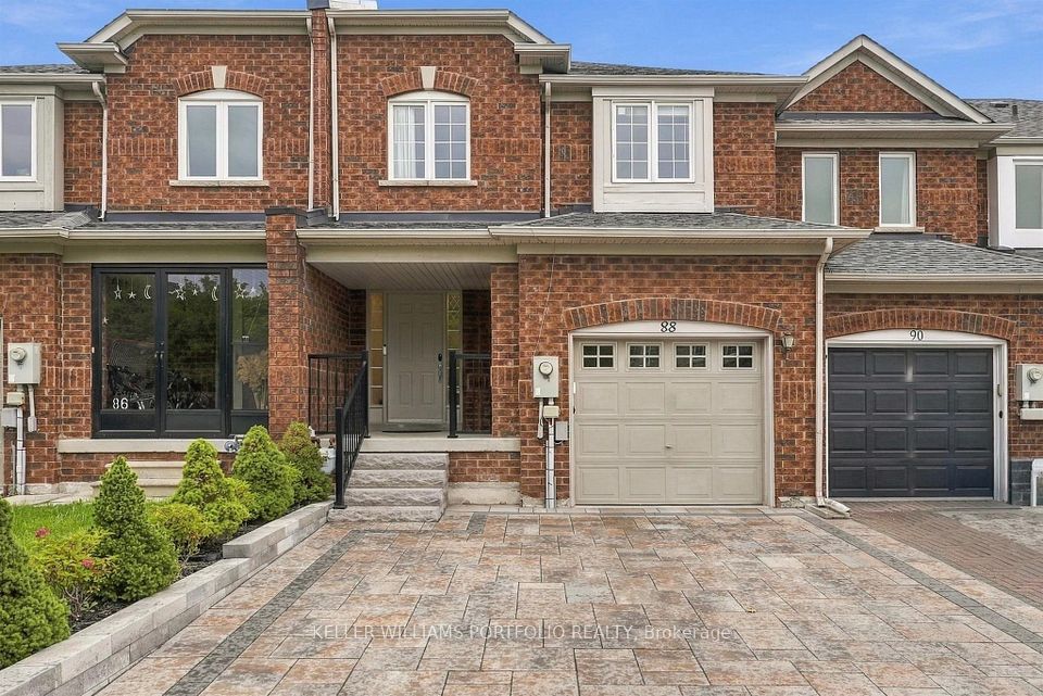 Att/Row/Townhouse at 88 Matteo David Drive, Richmond Hill, ON L4S 2S9, Richmond Hill