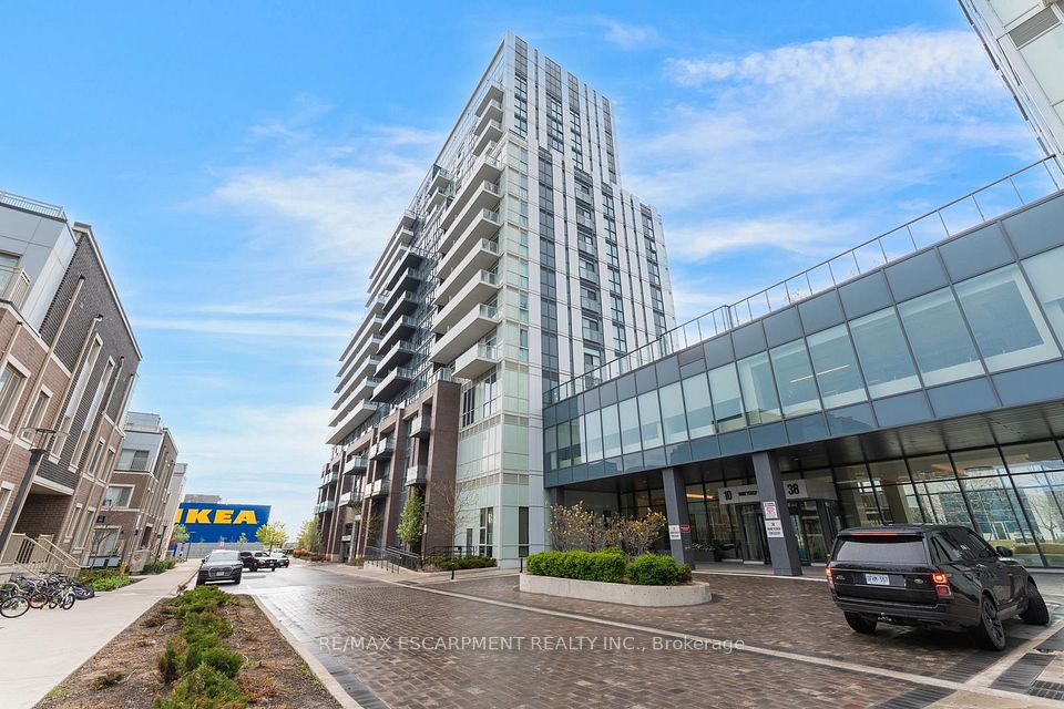 Condo Apartment at 10 Honeycrisp Crescent 1120, Vaughan, ON L4K 0M7, Vaughan