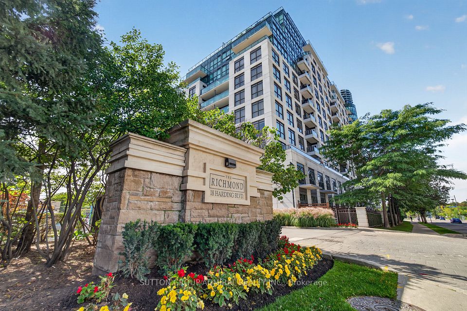 Condo Apartment at 18 Harding Boulevard 1203, Richmond Hill, ON L4C 0T3, Richmond Hill