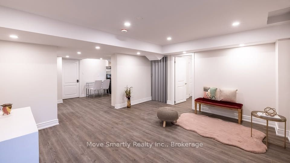 Detached at 131 Bentwood Crescent Lower, Vaughan, ON L4J 8R5, Vaughan