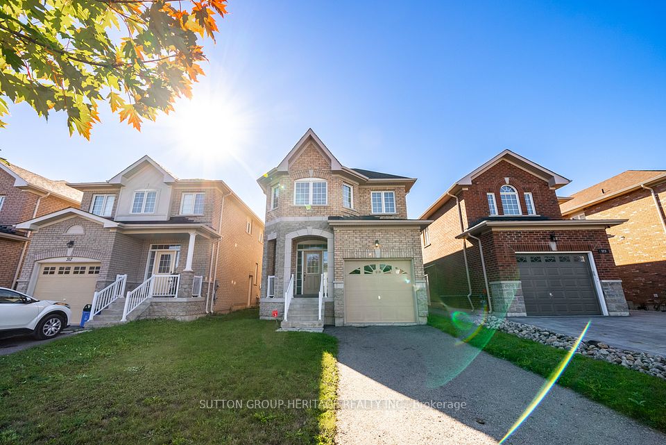 Detached at 319 Rita's Avenue Lower, Newmarket, ON L3X 2N2, Newmarket