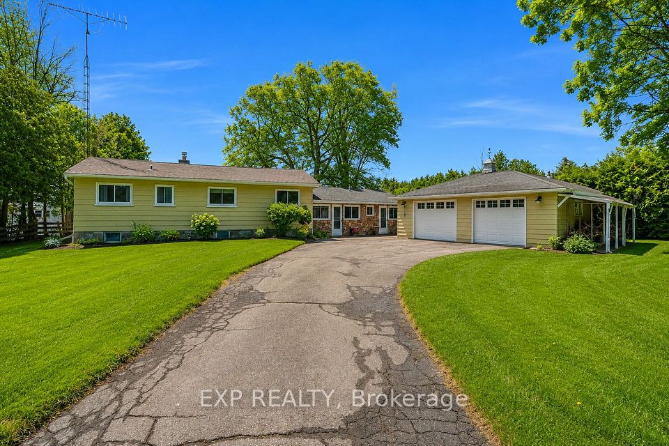 Detached at 561 Duclos Point Road, Georgina, ON L0E 1N0, Georgina