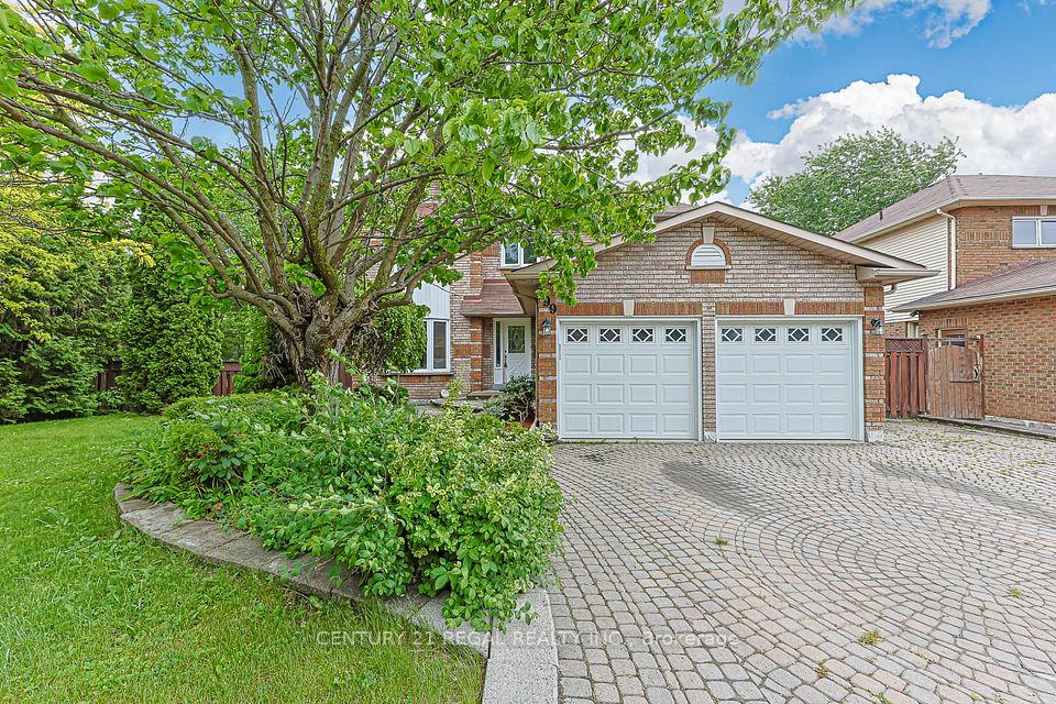 Detached at 599 Sandford Street, Newmarket, ON L3X 1T4, Newmarket