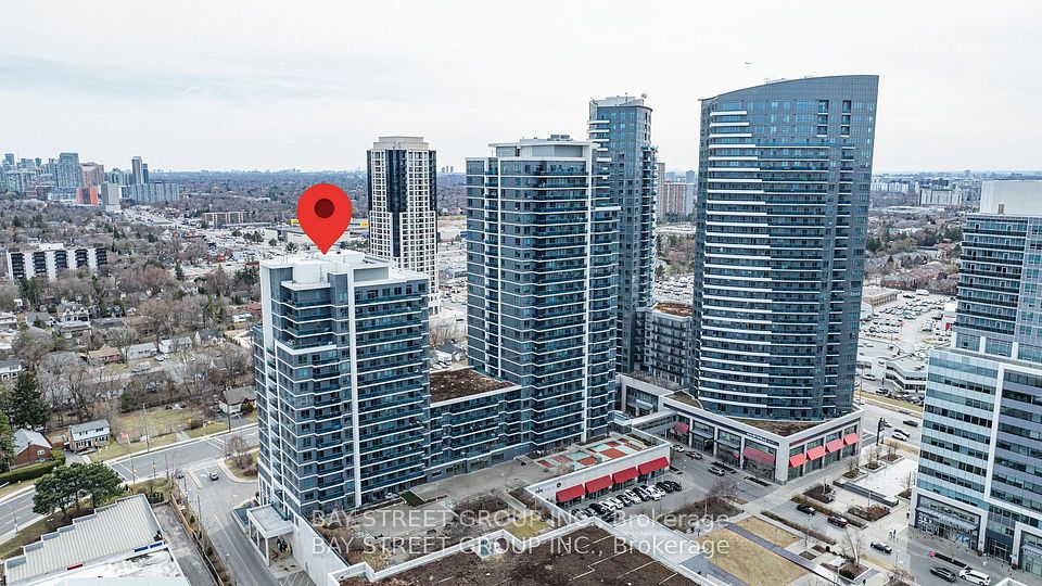 Condo Apartment at 7167 Yonge Street 718, Markham, ON L3T 0E1, Markham