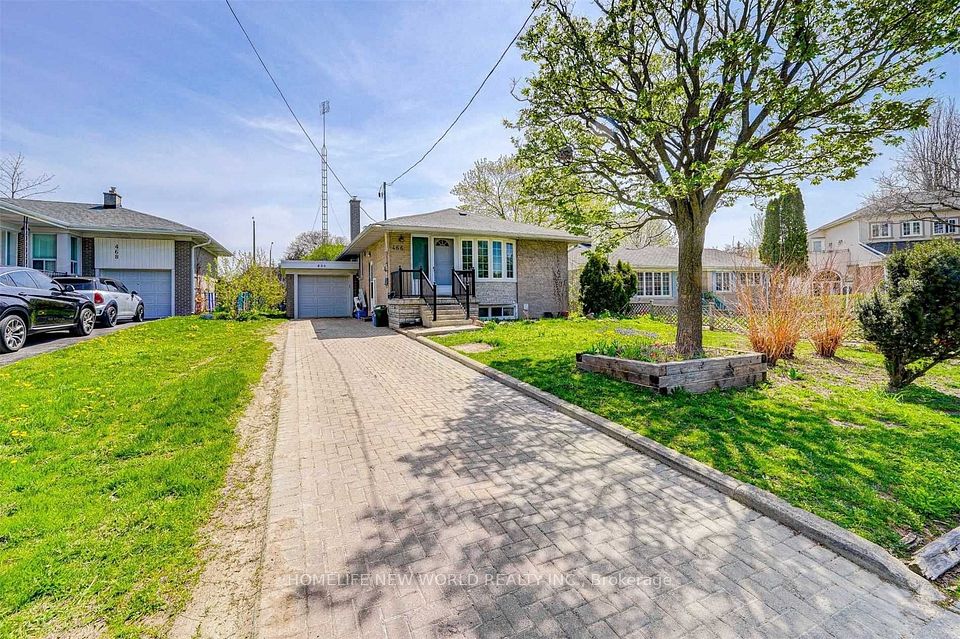 Detached at 466 Paliser Crescent S, Richmond Hill, ON L4C 1S4, Richmond Hill