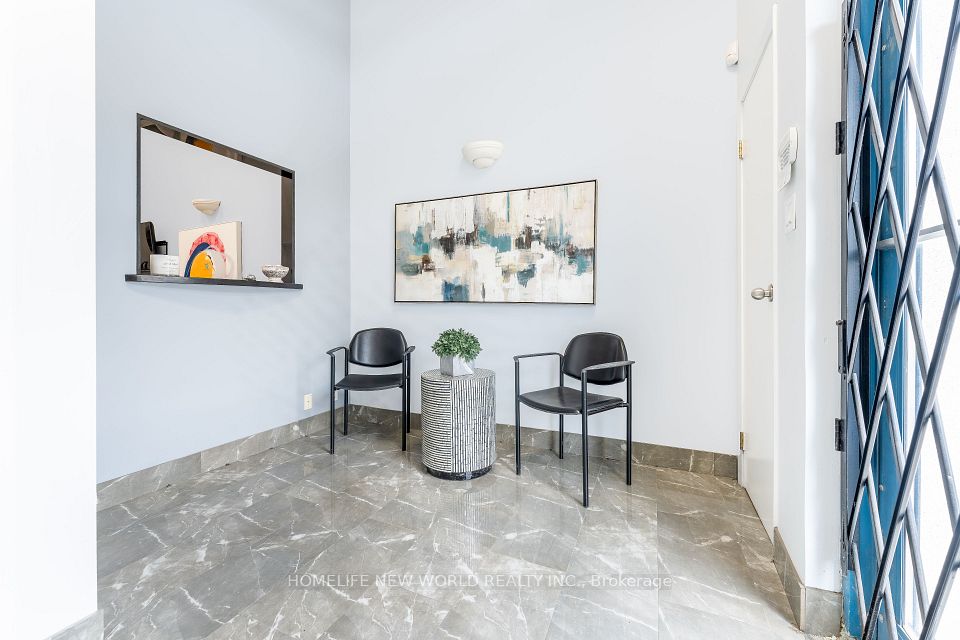 145 Royal Crest Court 1, Markham, ON L3R 9Z4