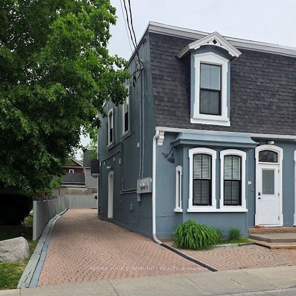 10 Centre Street, Markham, ON L3P 2N8