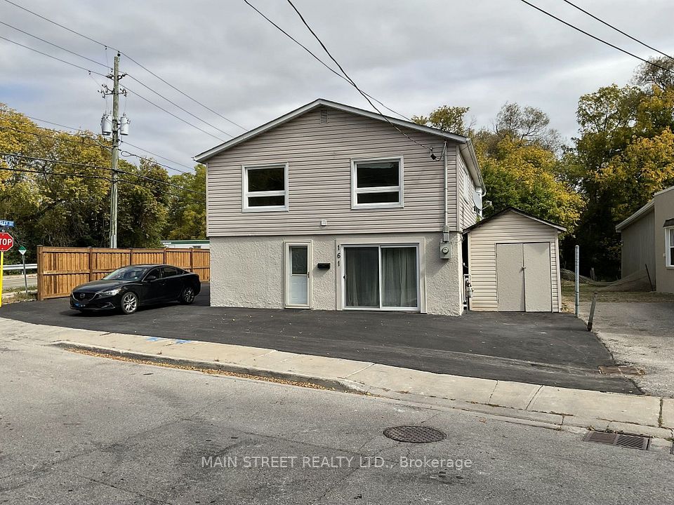Detached at 161 CHARLOTTE Street UPPER, Newmarket, ON L3Y 3S7, Newmarket