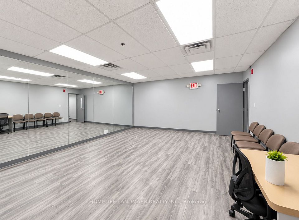 7155 Woodbine Avenue B101, Markham, ON L3R 1A3