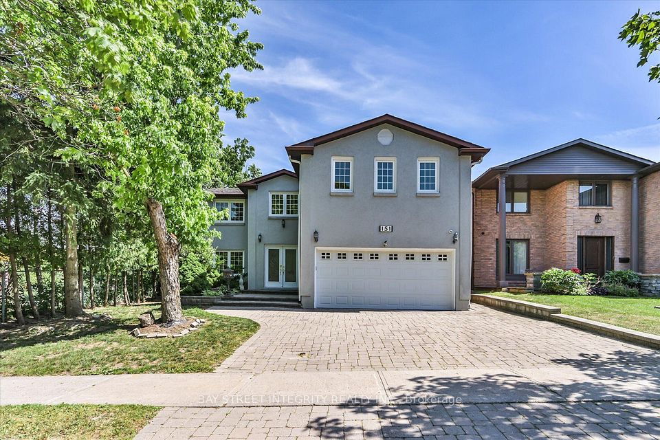 Detached at 151 Old Surrey Lane, Richmond Hill, ON L4C 6R9, Richmond Hill