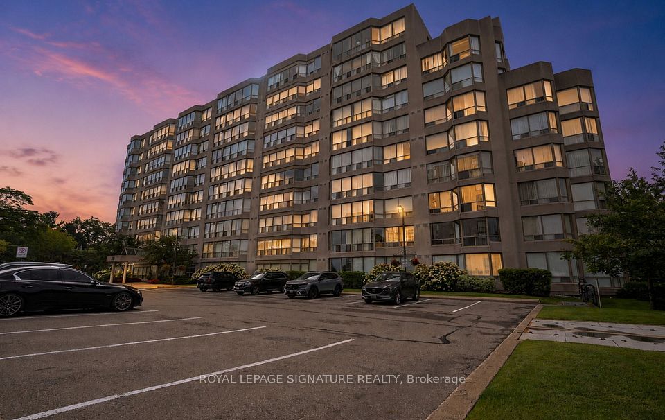 Condo Apartment at 175 Cedar Avenue 202, Richmond Hill, ON L4C 9V3, Richmond Hill