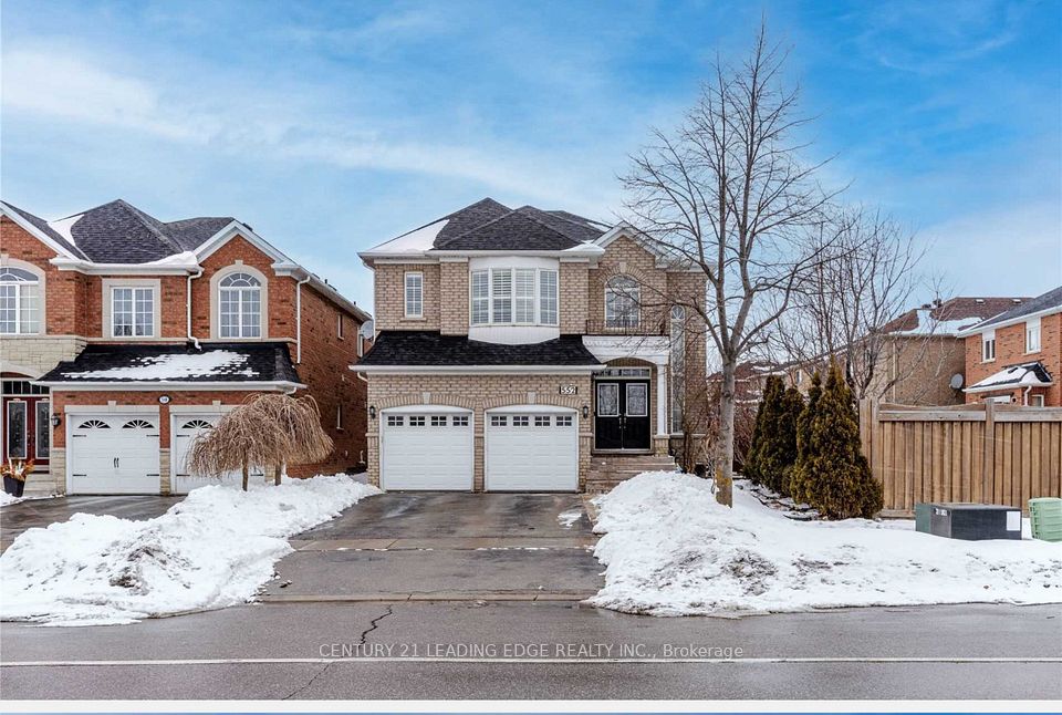 Detached at 552 Melville Avenue, Vaughan, ON L6A 2M3, Vaughan
