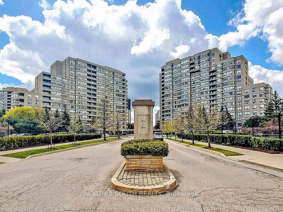 Condo Apartment at 11 Townsgate Drive 401, Vaughan, ON L4J 8G4, Vaughan