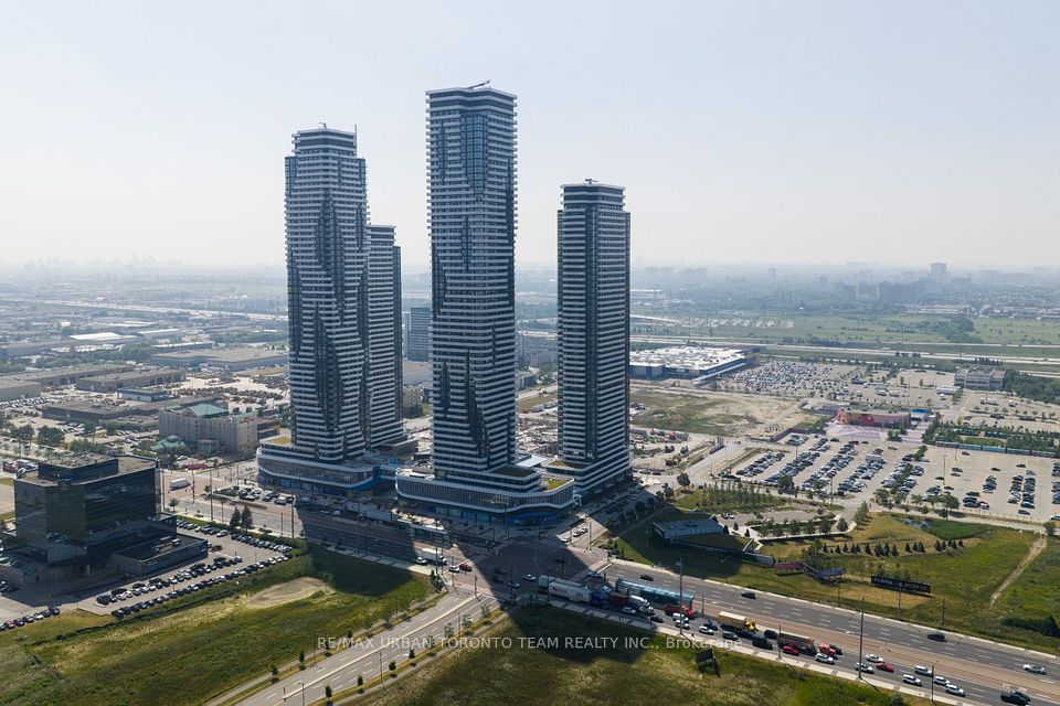 Condo Apartment at 195 Commerce Street PH105, Vaughan, ON L4K 0P9, Vaughan