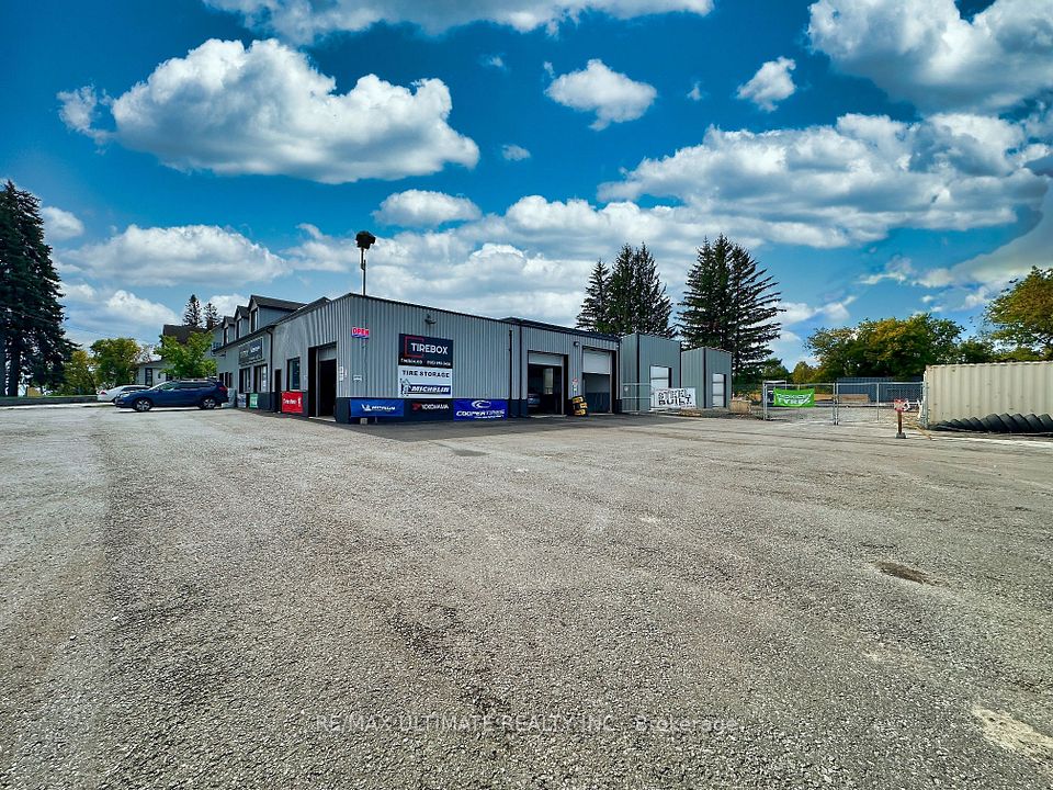 18582 Yonge Street, East Gwillimbury, ON L9N 0J4