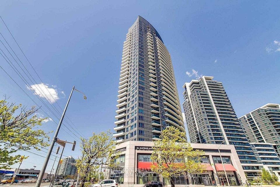 7163 Yonge Street 232, Markham, ON L3T 0C6