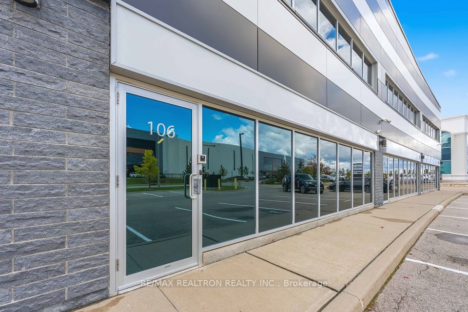 133 Milani Boulevard 106, Vaughan, ON L4H 4M4