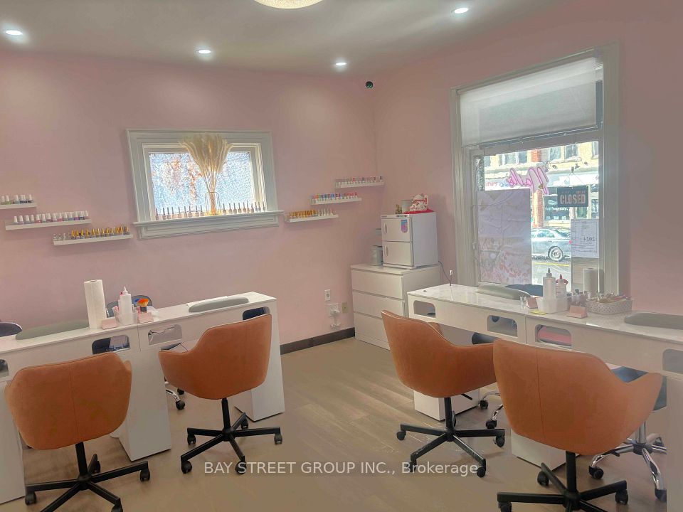 75 Main Markham Street N 1A, Markham, ON L3P 1X7