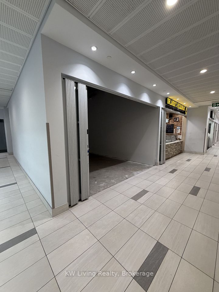 7777 Weston Road 242, Vaughan, ON L4L 0G9