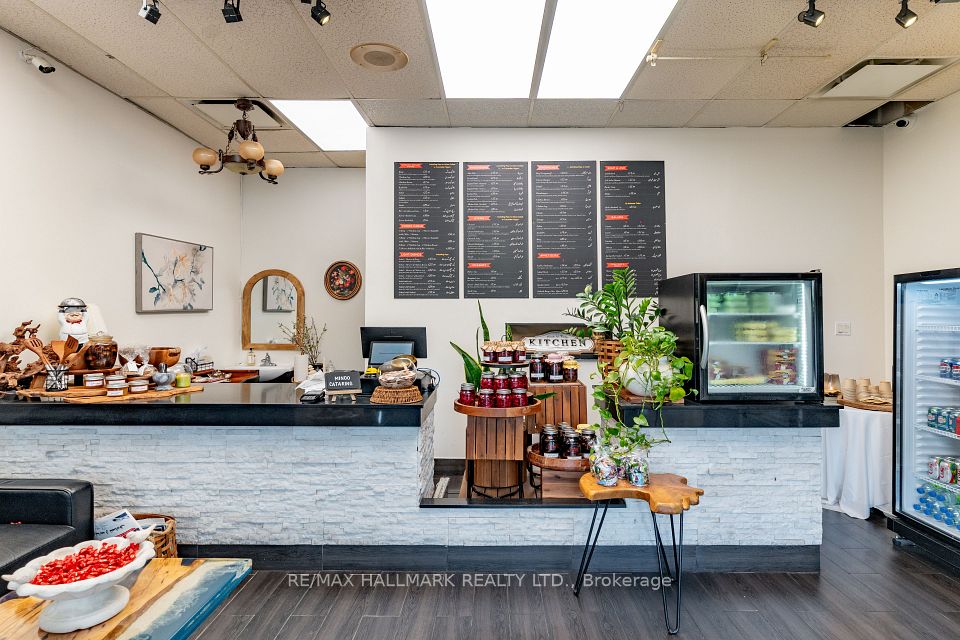 8053 Yonge Street, Markham, ON L3T 2C5