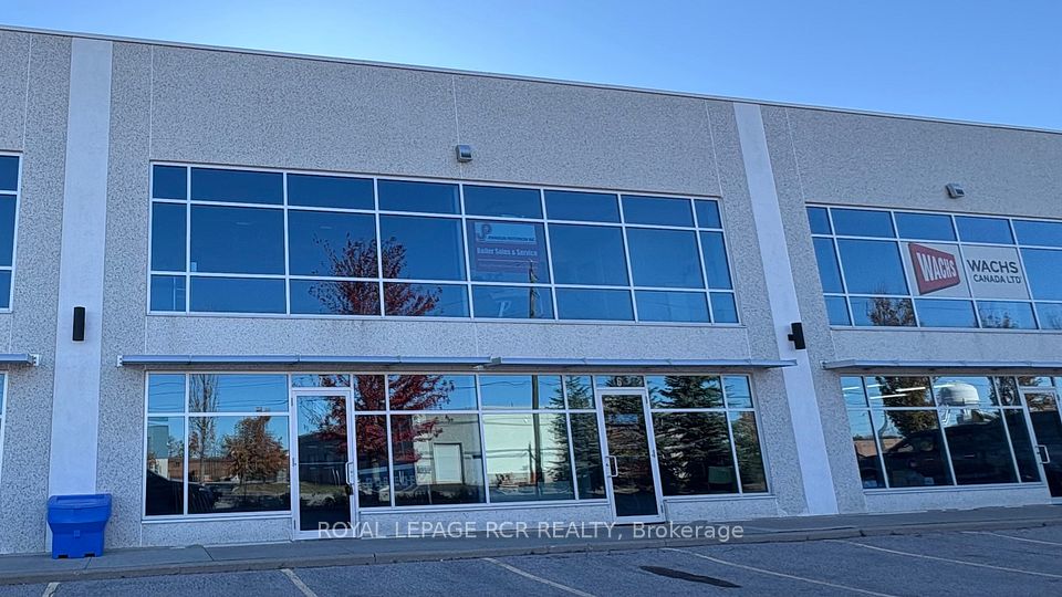 1250 Journey's End Circle 7, Newmarket, ON L3Y 0B9