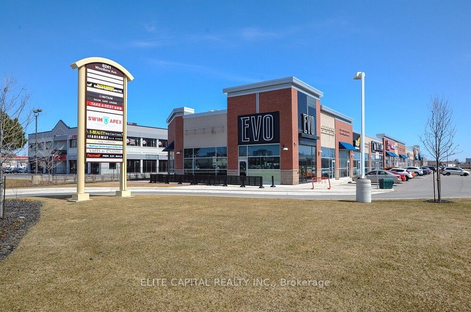 8241 Woodbine Street 18, Markham, ON L3R 2P1