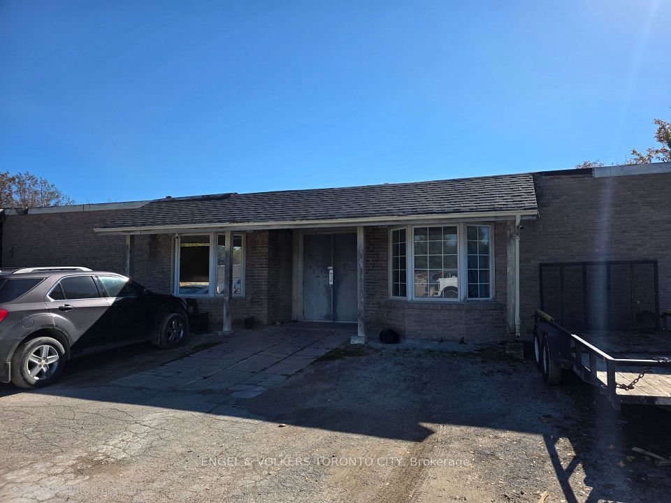 1344 Wellington Street W 2, King, ON L7B 1K5