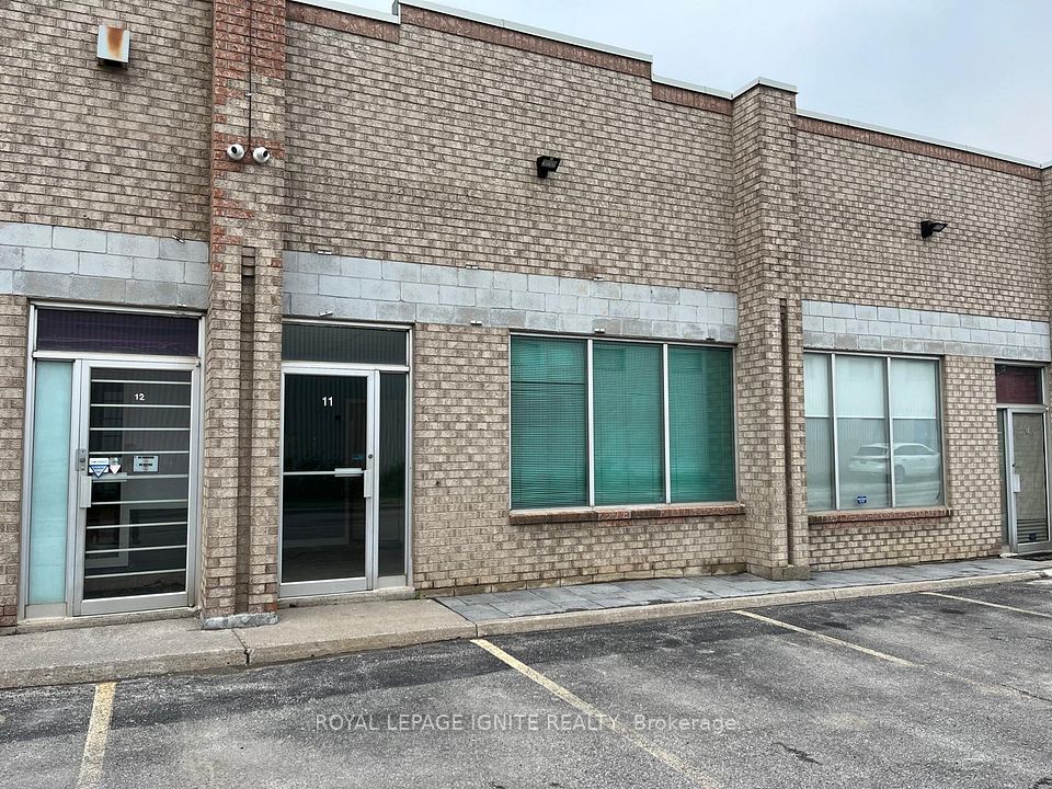 346 Newkirk Road 11, Richmond Hill, ON L4C 0A9