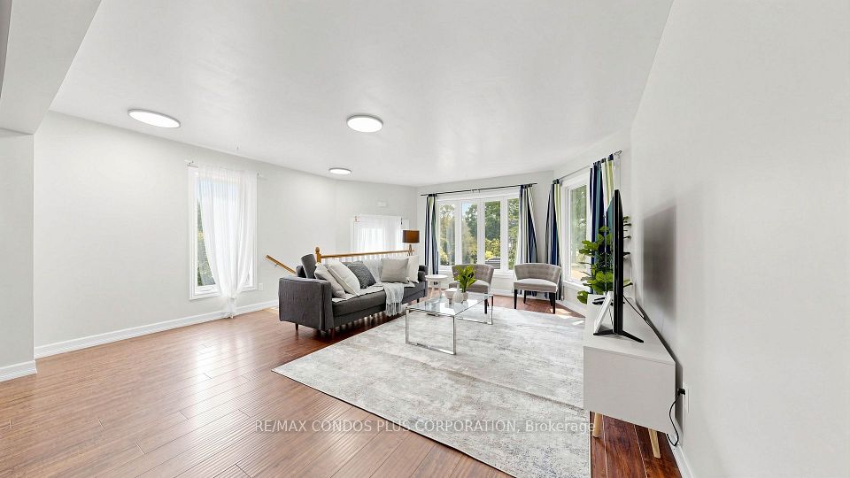 20 Southwood Crescent, Georgina, ON L0E 1R0 3