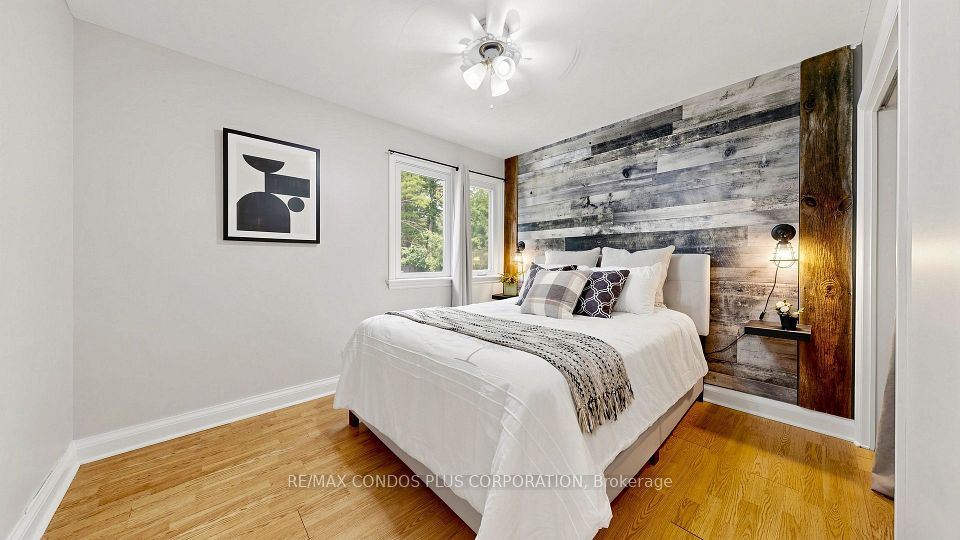 20 Southwood Crescent, Georgina, ON L0E 1R0 22