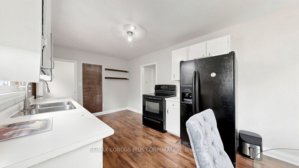 20 Southwood Crescent, Georgina, ON L0E 1R0 20