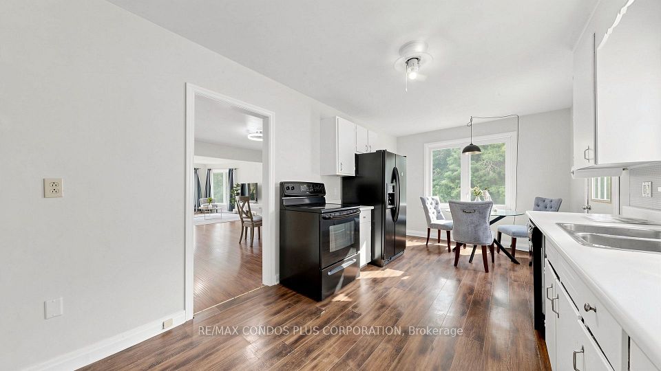 20 Southwood Crescent, Georgina, ON L0E 1R0 18