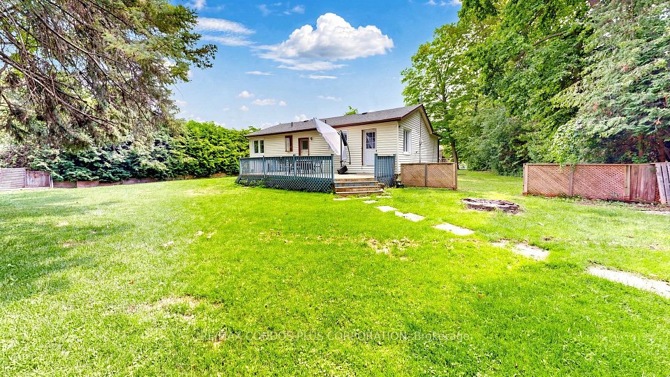 20 Southwood Crescent, Georgina, ON L0E 1R0 8