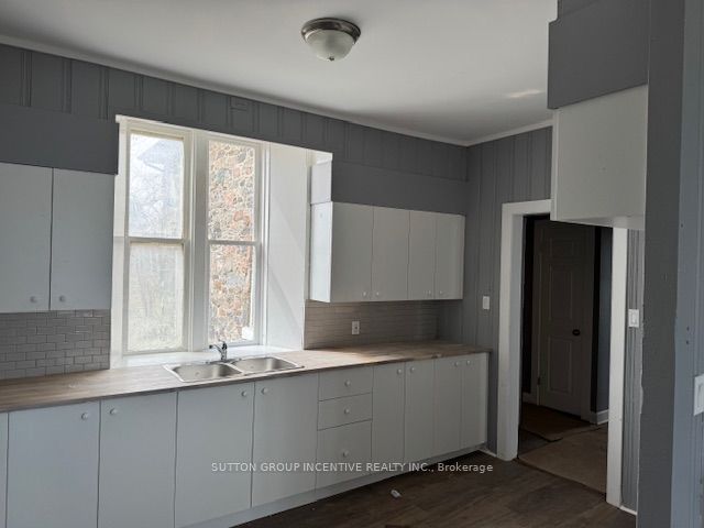 26427 48 Highway, Georgina, ON L0N 1R0 10