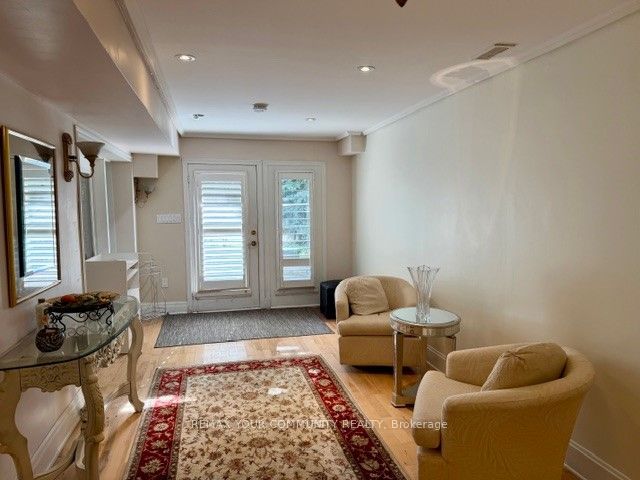 15500 Leslie Street Lower Level, Aurora, ON L4G 7C4 9