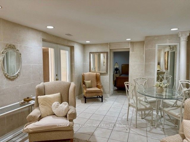 15500 Leslie Street Lower Level, Aurora, ON L4G 7C4 13