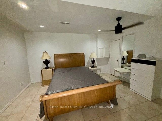 15500 Leslie Street Lower Level, Aurora, ON L4G 7C4 17