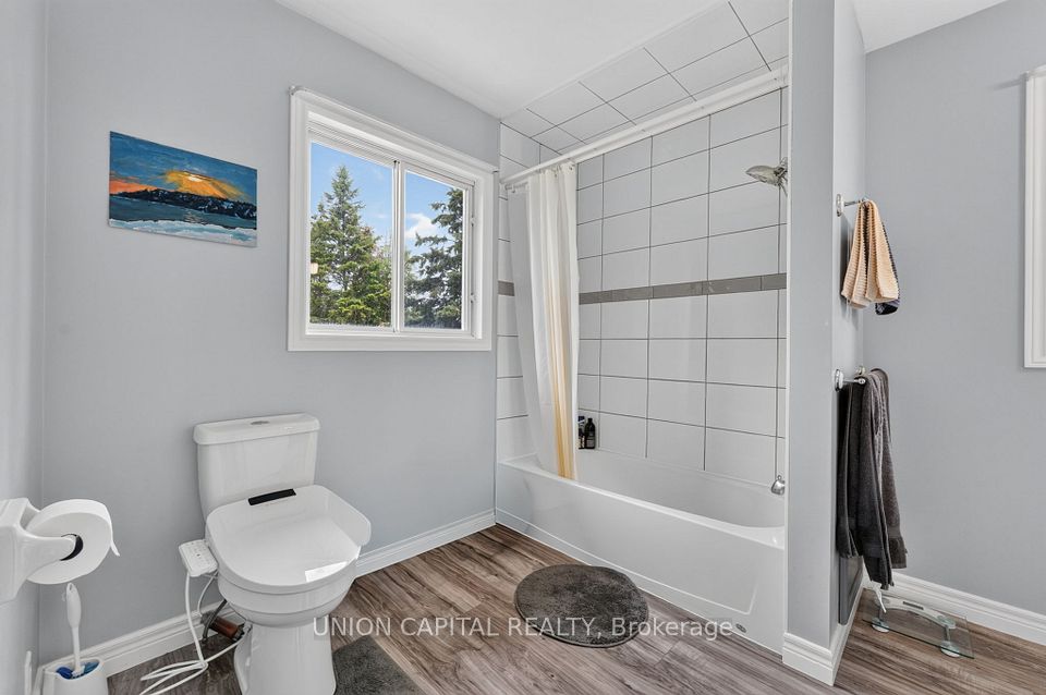 3132 Ravenshoe Road, Georgina, ON L4P 3E9 22