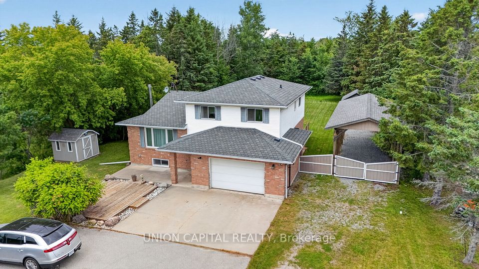3132 Ravenshoe Road, Georgina, ON L4P 3E9 6