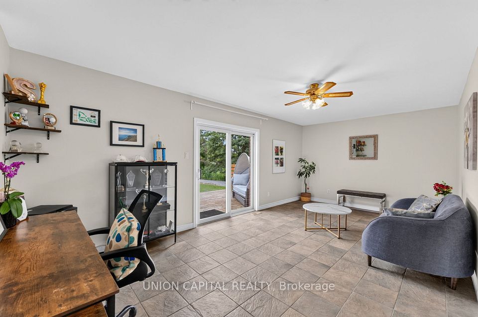 3132 Ravenshoe Road, Georgina, ON L4P 3E9 18