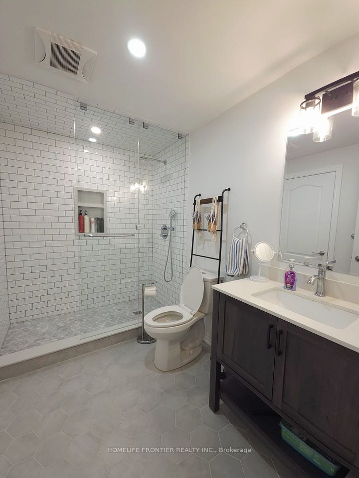 613 Society Crescent, Newmarket, ON L3X 2V8 23