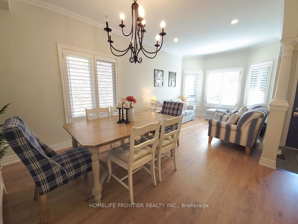 613 Society Crescent, Newmarket, ON L3X 2V8 7